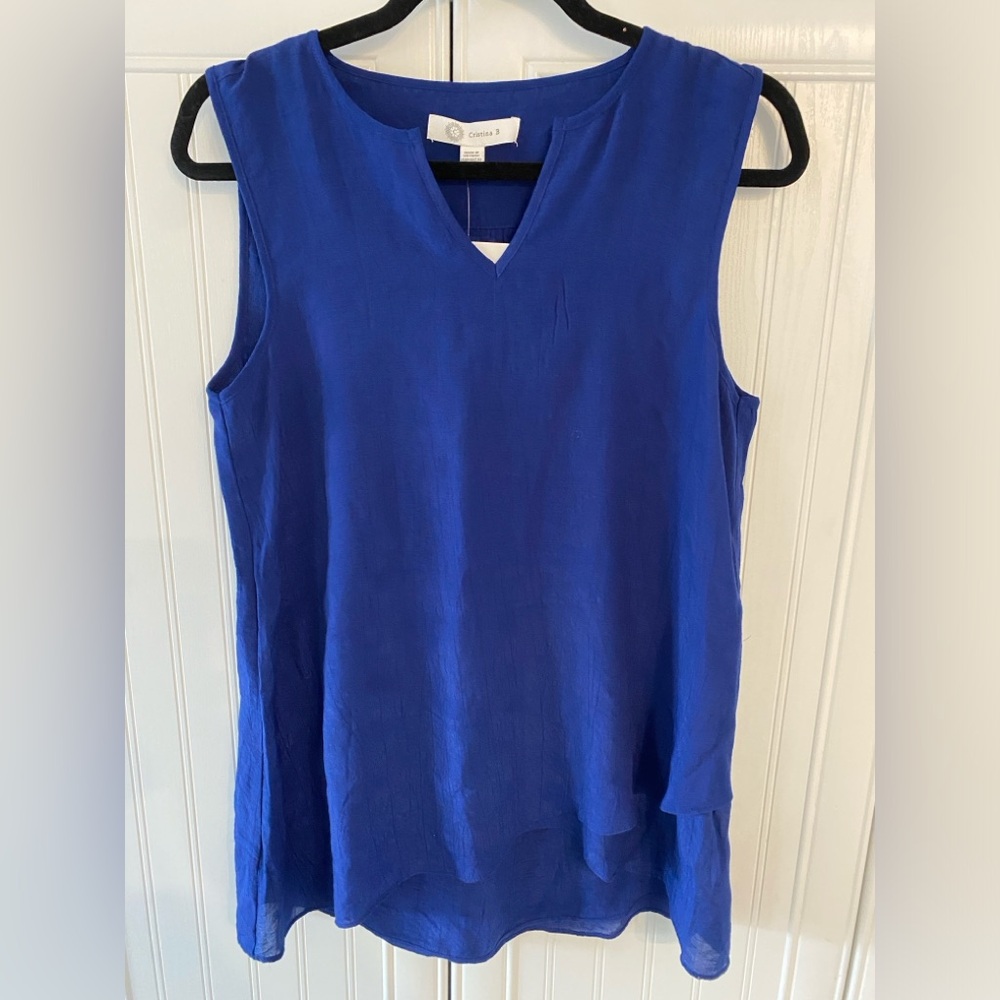 ⭐️3 for 20$⭐️ Blue Flowy Sleeveless Tank Top